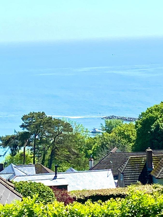 One Of The Best Properties In Lyme! Breathtaking Views Across The Whole Bay. 3 Stories With 2 Tier Veranda Around The Property. Sleeps 6 Lyme Regis Exteriör bild
